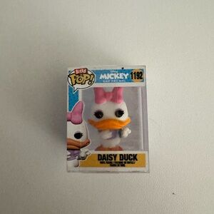 Funko Pop Daisy Duck Figure